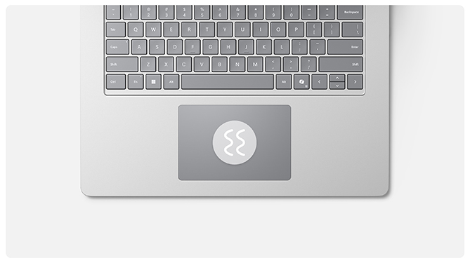 Surface Laptop 商用版的俯视图,展示其精准触觉触控板。